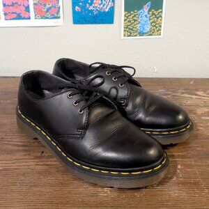 Doc Marten's Vegan Felix Oxford Shoes size US 8 Women's (Black)